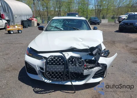 2022 BMW M440I Gran Coupe xDrive z USA, uszkodzony, nr VIN WBA13AW09NFM04876